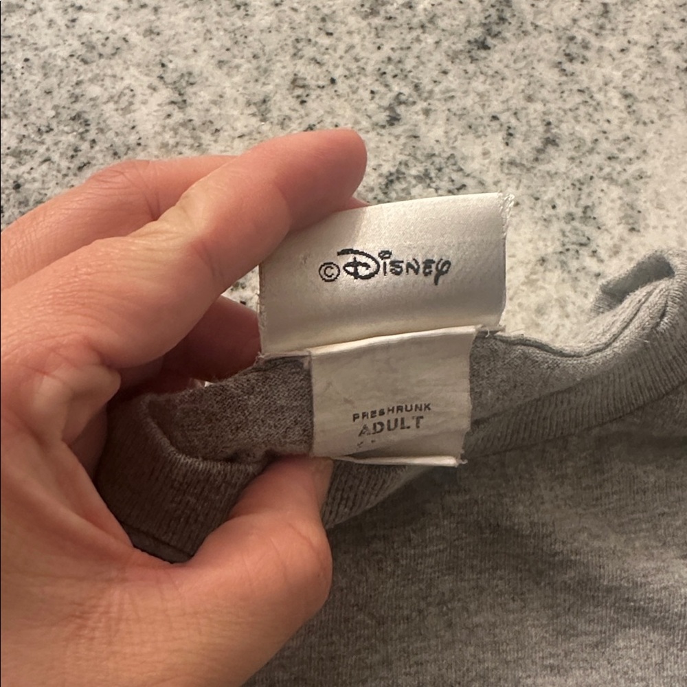 Vintage Walt Disney World‎ Long Sleeve Cotton Gray tshirt adult size XS - Picture 5 of 9